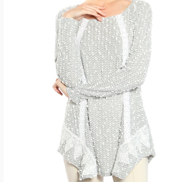 A'Reve Sweaters - A’Reve Popcorn Long Sleeve Knit Top with Lace